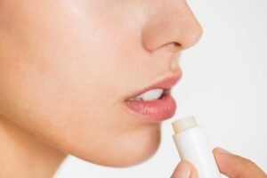 Ceramide dalam Lip Balm: